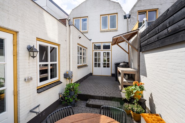 Medium property photo - Stationsweg 43, 4931 BX Geertruidenberg